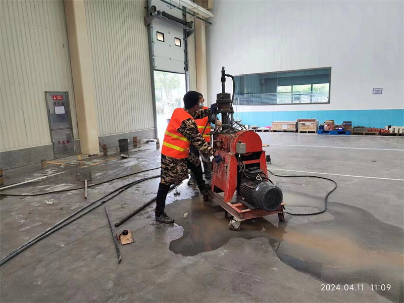 孝昌厂房地面下沉塌陷注浆加固施工